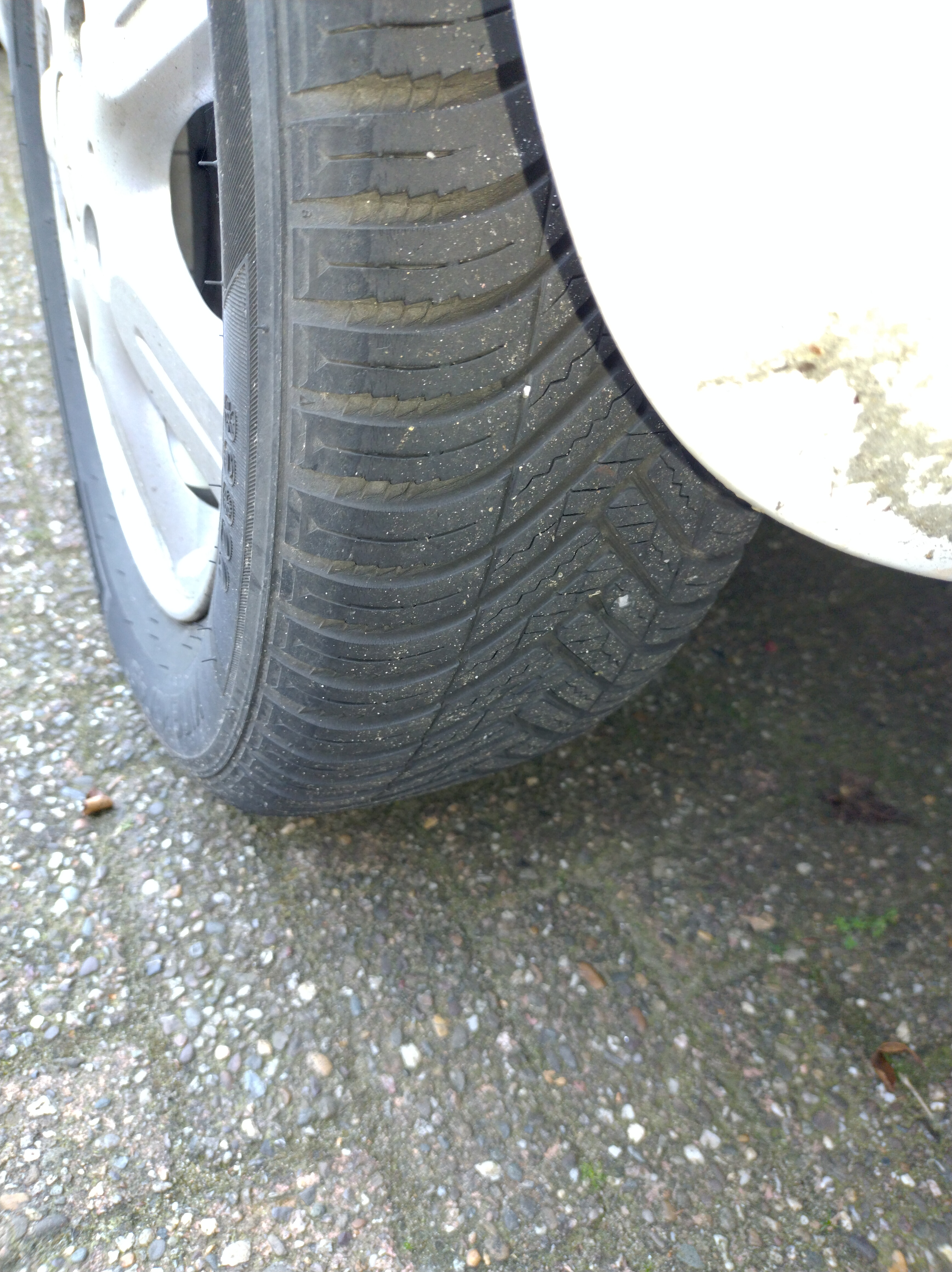 Hankook Kinergy 4S2