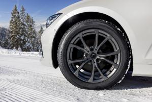 Goodyear UltraGrip Performance 3 Sidewall